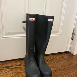 Hunter Black Women's Winter & Rain Boots